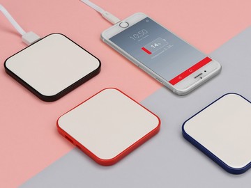 Портативное зарядное устройство (power bank) 
